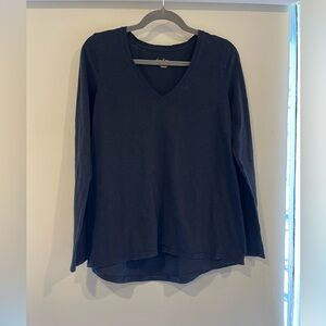 Lillly Pulitzer Black Pima Cotton V-neck Tee Shirt XS